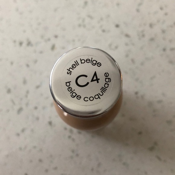 L’Oréal true match foundation - Picture 2 of 3